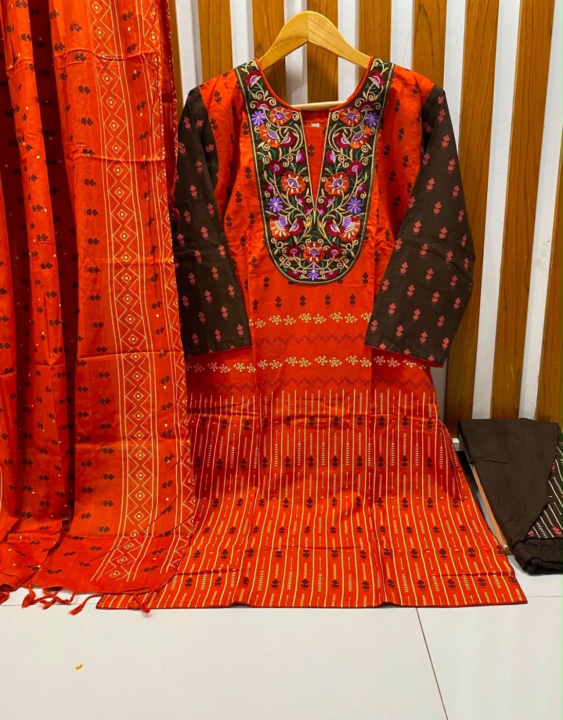 থ্রি পিস